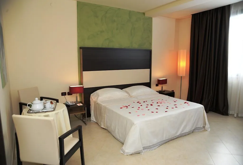 Viola Palace Hotel Villafranca Tirrena Włochy