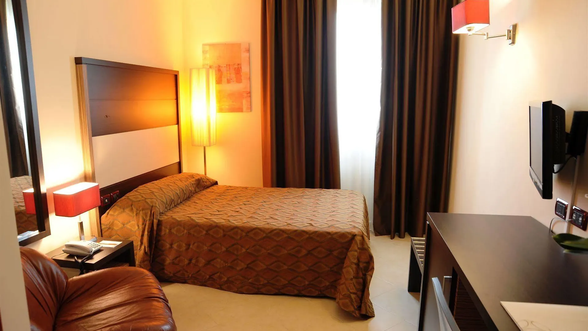 Viola Palace Hotel Villafranca Tirrena 4*,