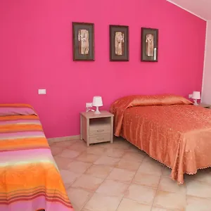 Hotel Villaggio Simenzaru, Mongiove