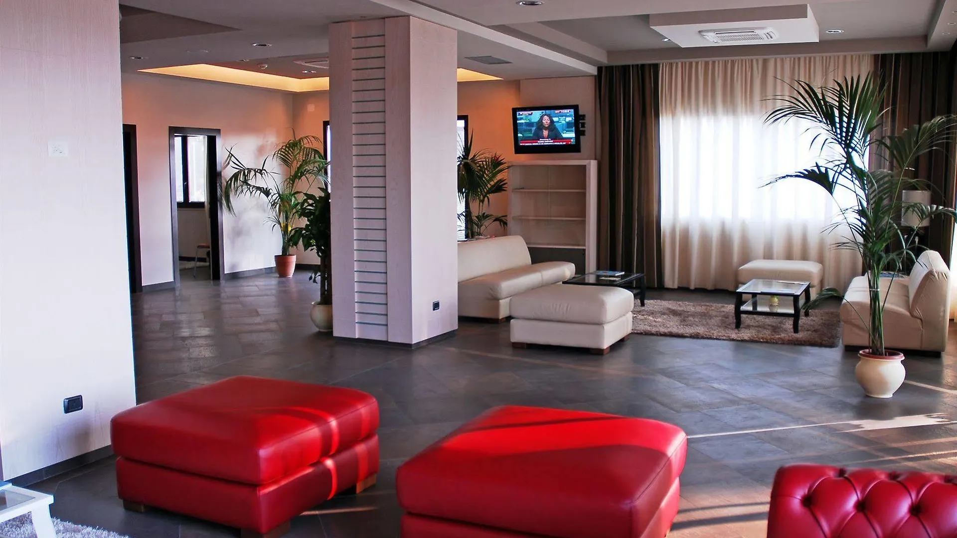 Viola Palace Hotel Villafranca Tirrena