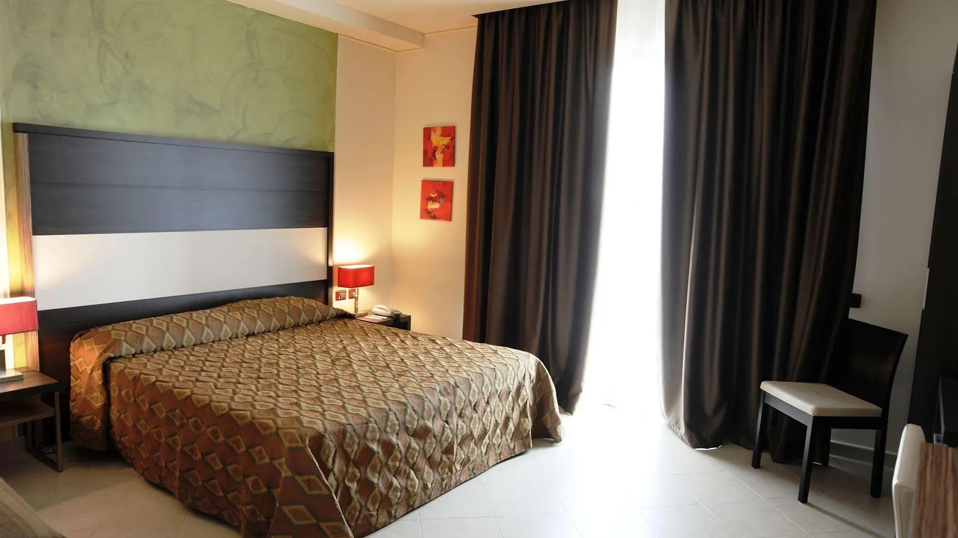 Viola Palace Hotel Villafranca Tirrena