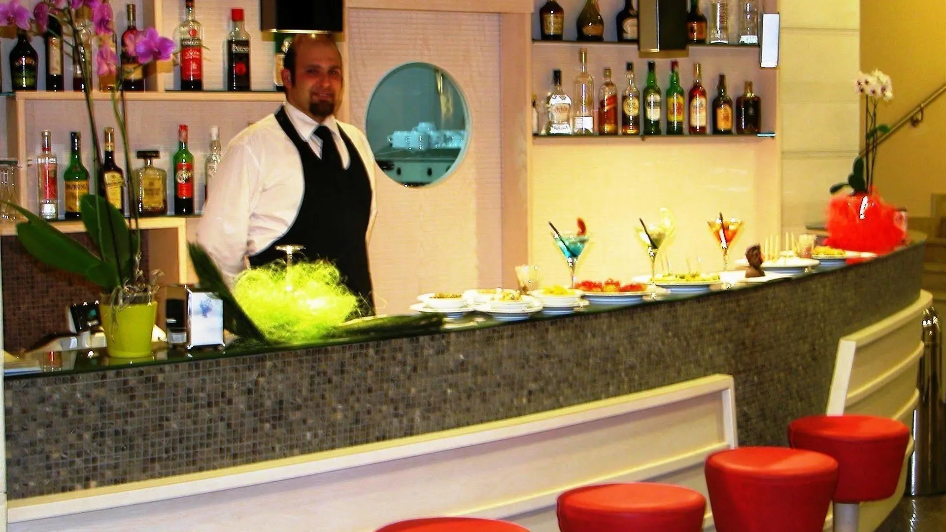 Viola Palace Hotel Villafranca Tirrena 4*,