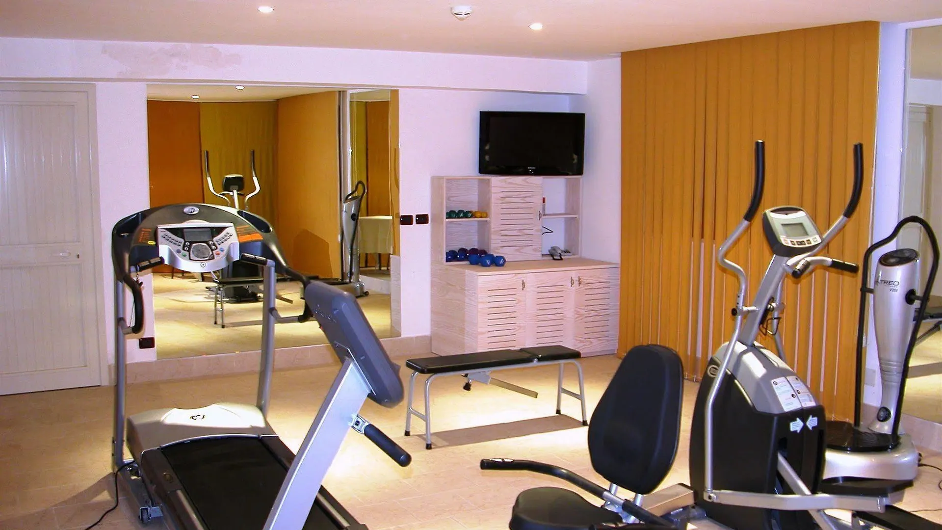 Viola Palace Hotel Villafranca Tirrena Italy