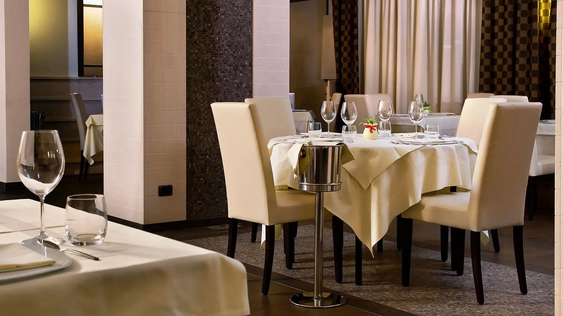 Viola Palace Hotel Villafranca Tirrena 4*,