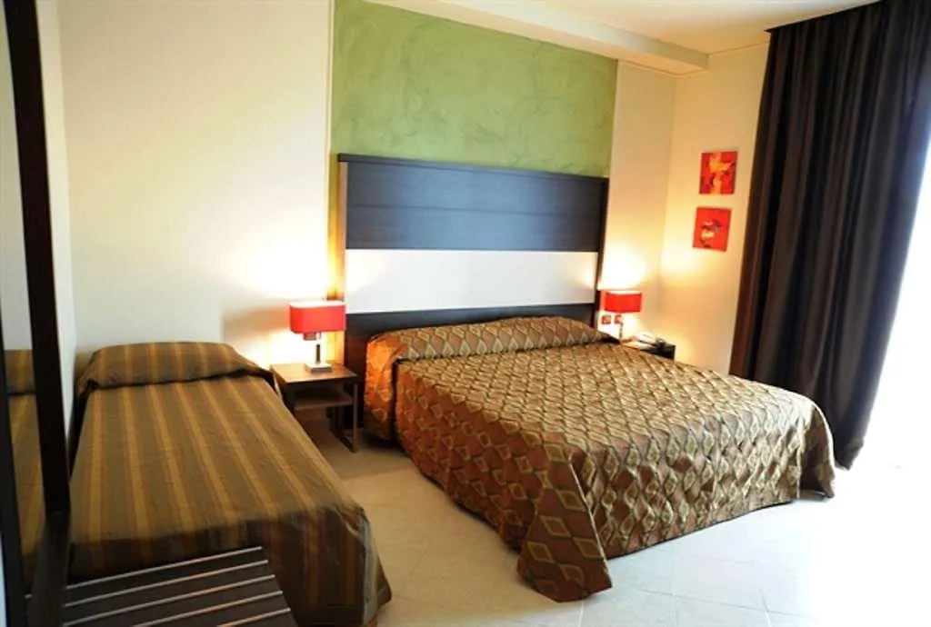 Viola Palace Hotel Villafranca Tirrena